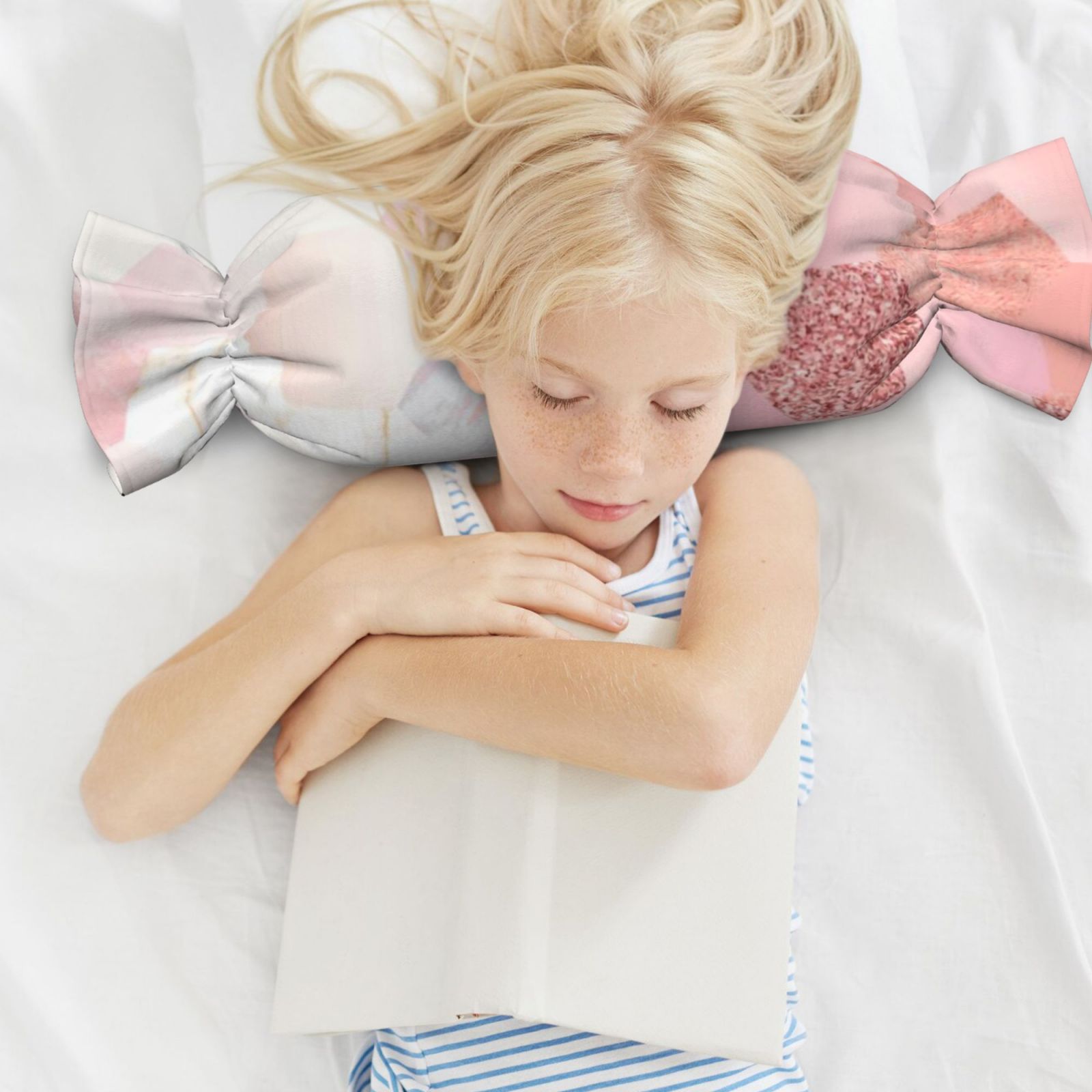 Candy-shaped pillow - with pillow insert