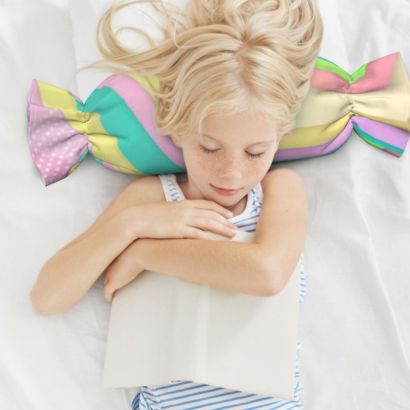 Candy-shaped pillow - with pillow insert