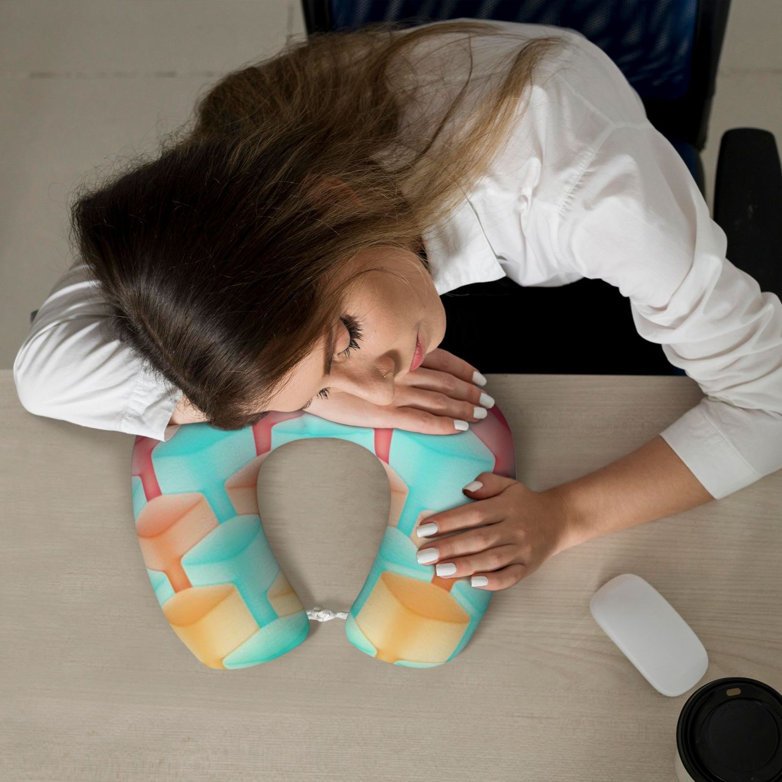 Comfortable U-shaped pillow